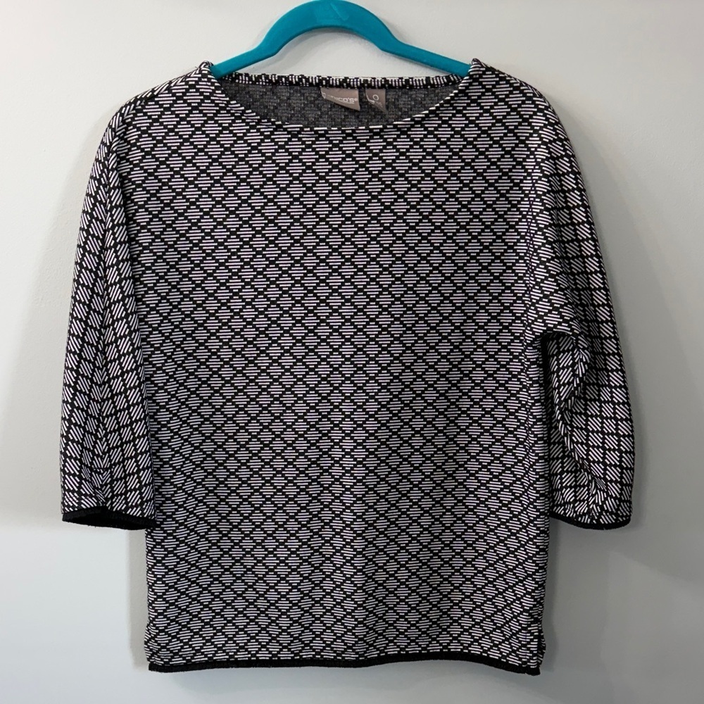 Chico’s Black & White Boat Neck 3/4 Sleeve Geometric Top Fringe Hem Size Small